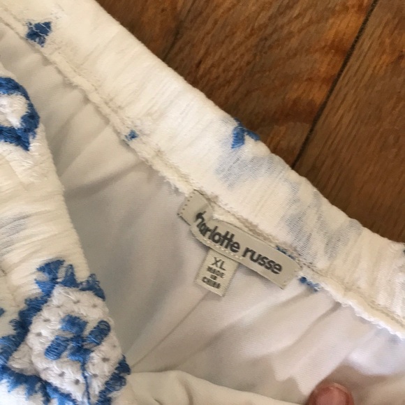 Off the shoulder top - Picture 2 of 3